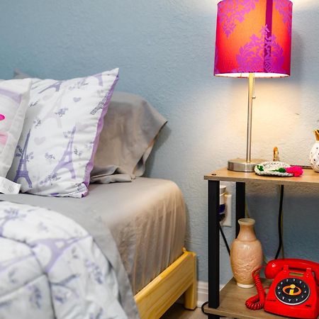 Award Winning Cultural Heritage Home Near Downtown - Walk To 6Th Street Austin Kültér fotó